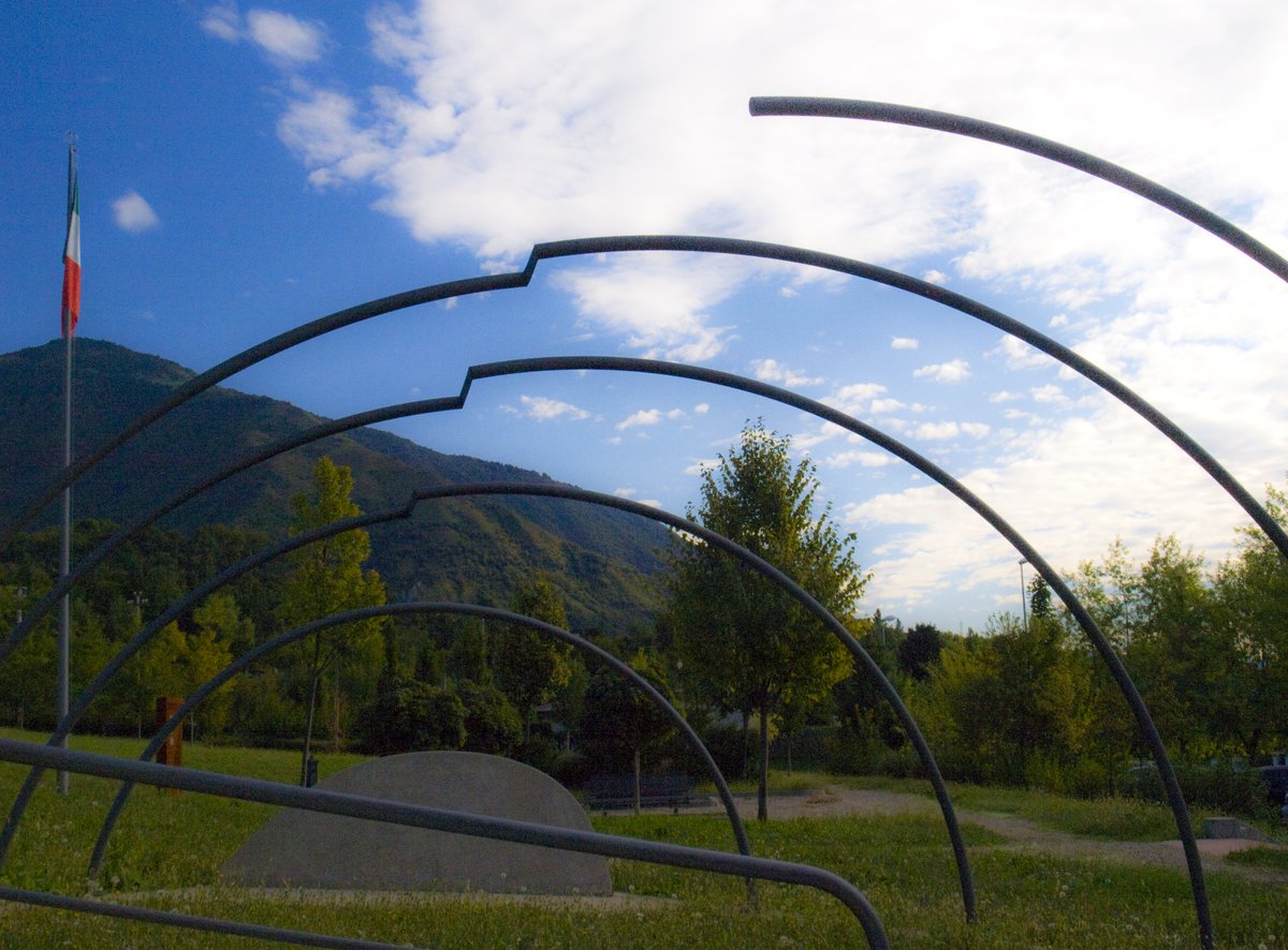 Il dirigibile "Italia" (Cippo) - Schio